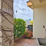 Homeby, Horizon Penthouse 아파트