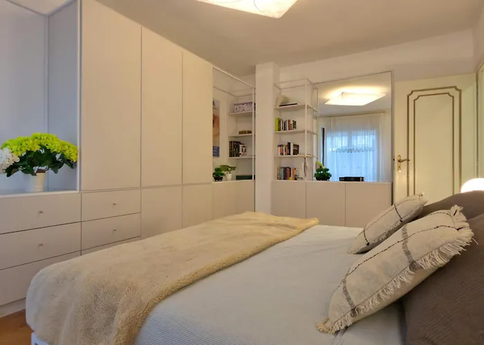 Homeby, Horizon Penthouse *