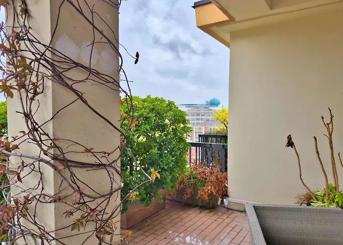 Homeby, Horizon Penthouse Apartment