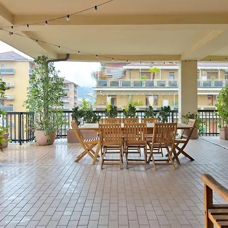 Homeby, Horizon Penthouse 아파트